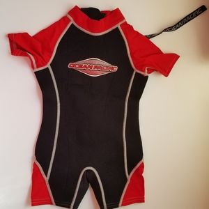 Ocean Pacific wetsuit, kids 5(measurements below)